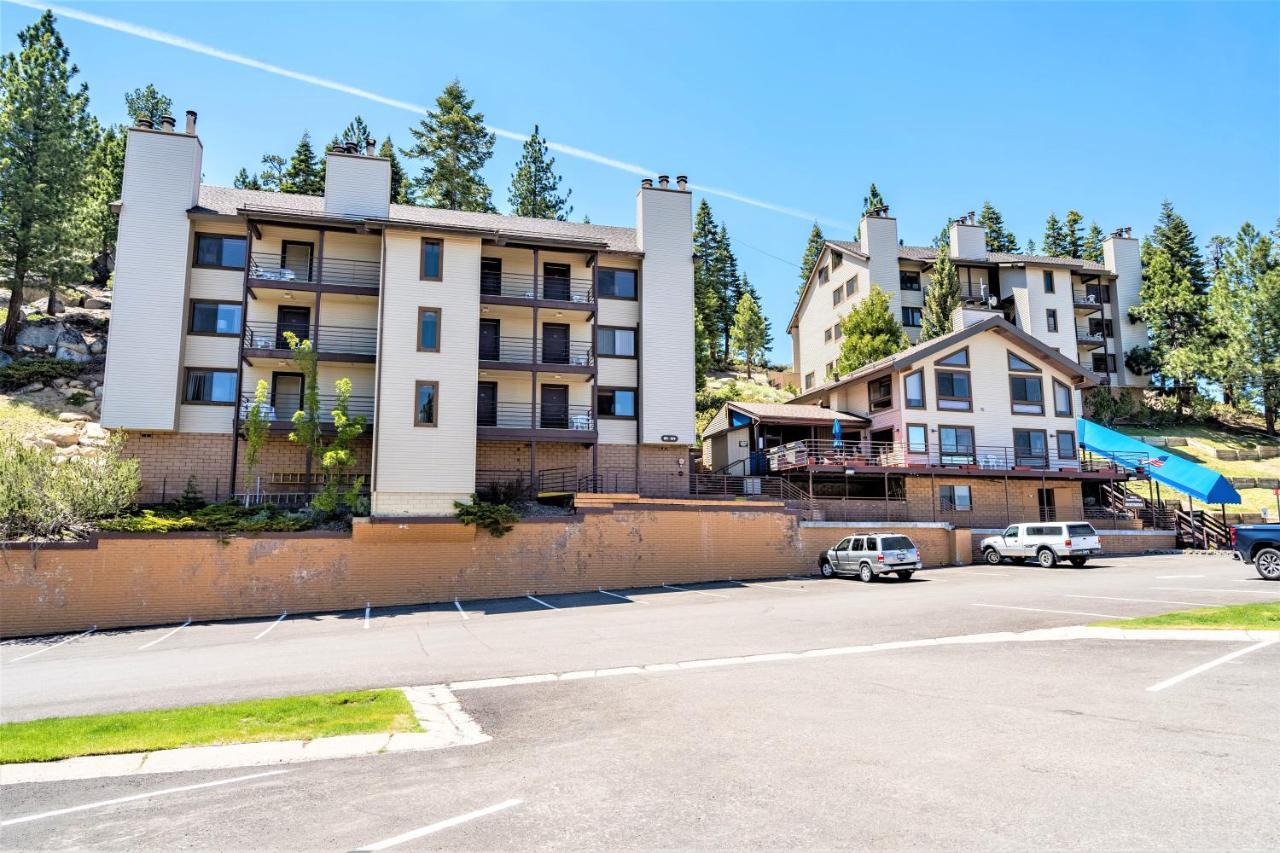 Tahoe Summit Village Stateline Exterior photo